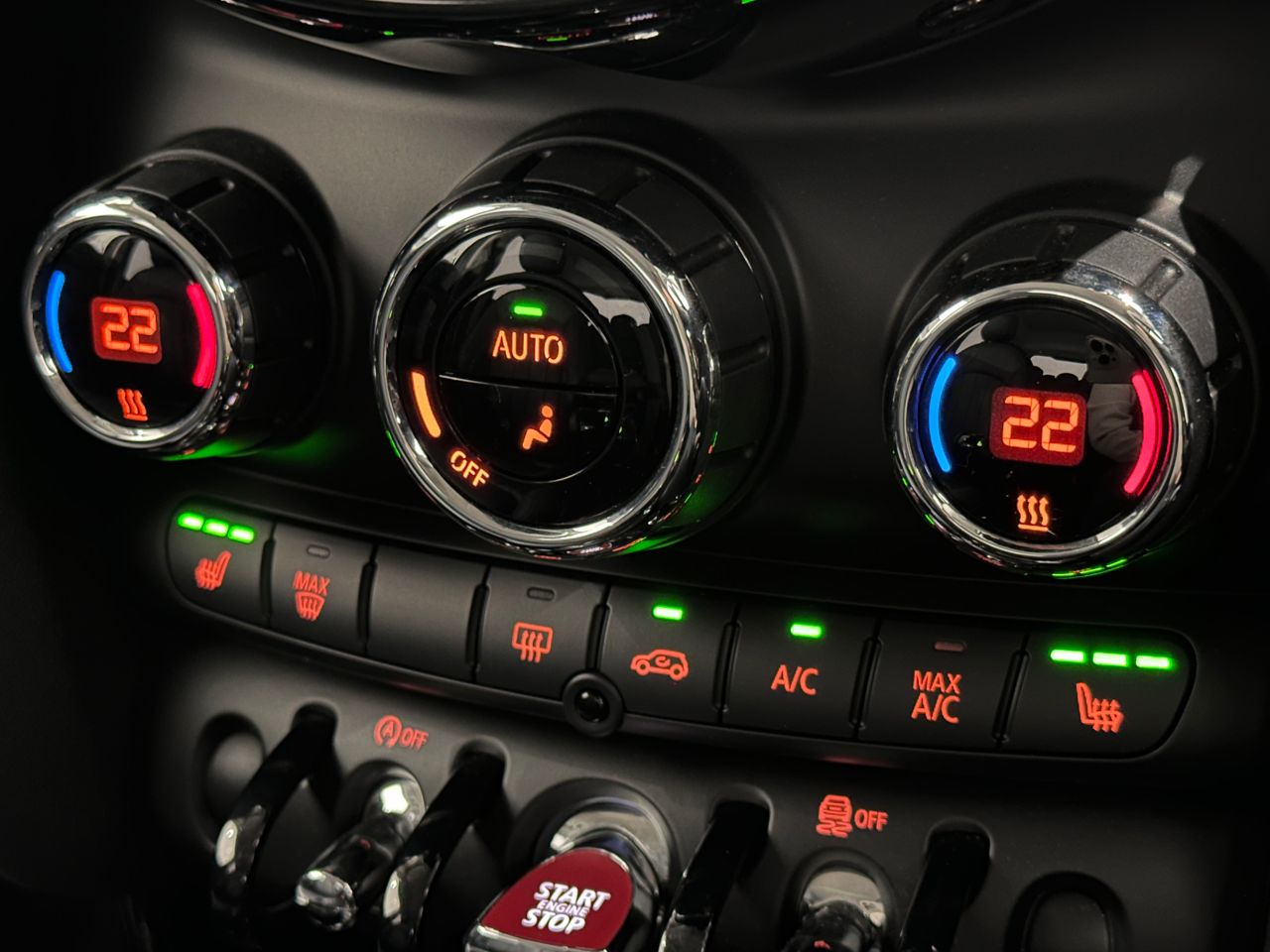 F55 COOPER S D(AT)