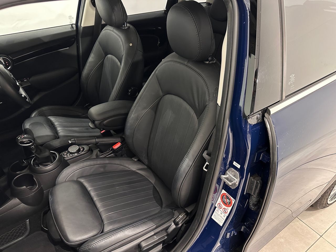 F55 COOPER S D(AT)