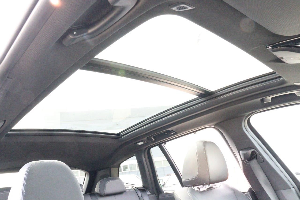 G01 X3 M40i RHD LCI ZA
