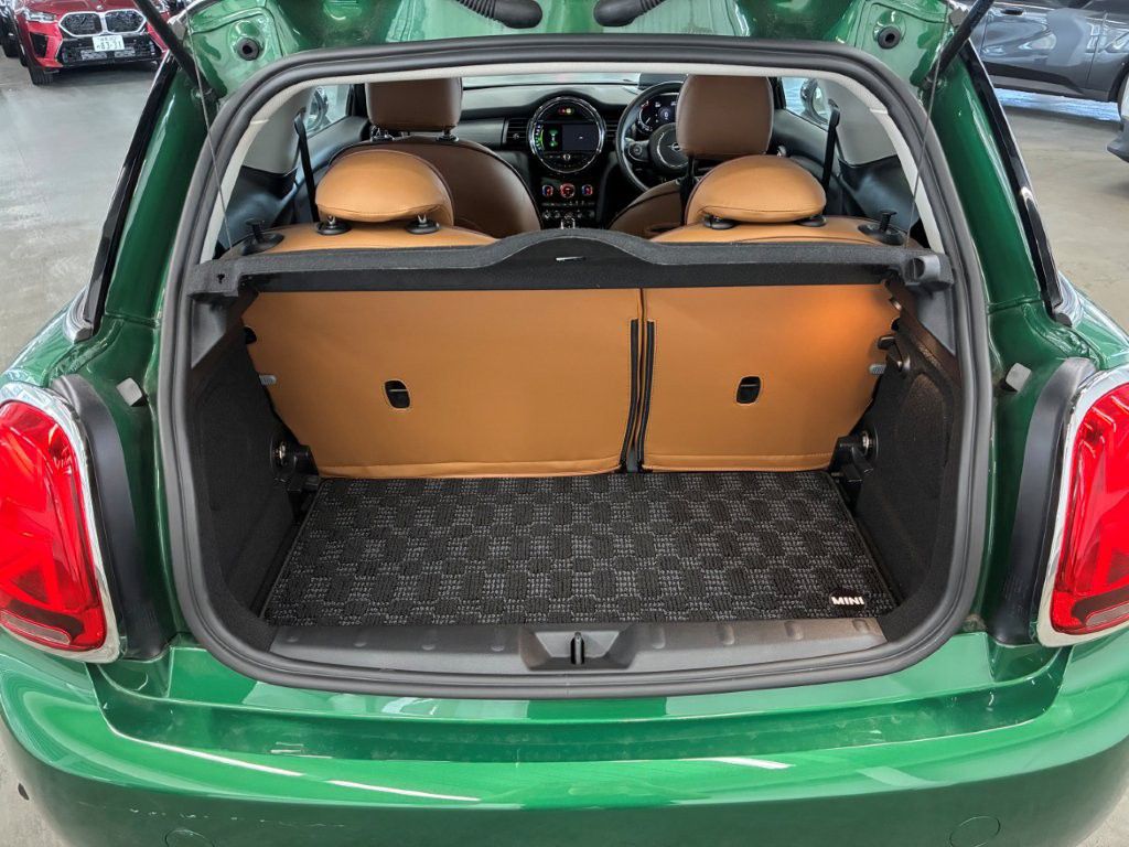MINI Cooper D 3-Door Hatch