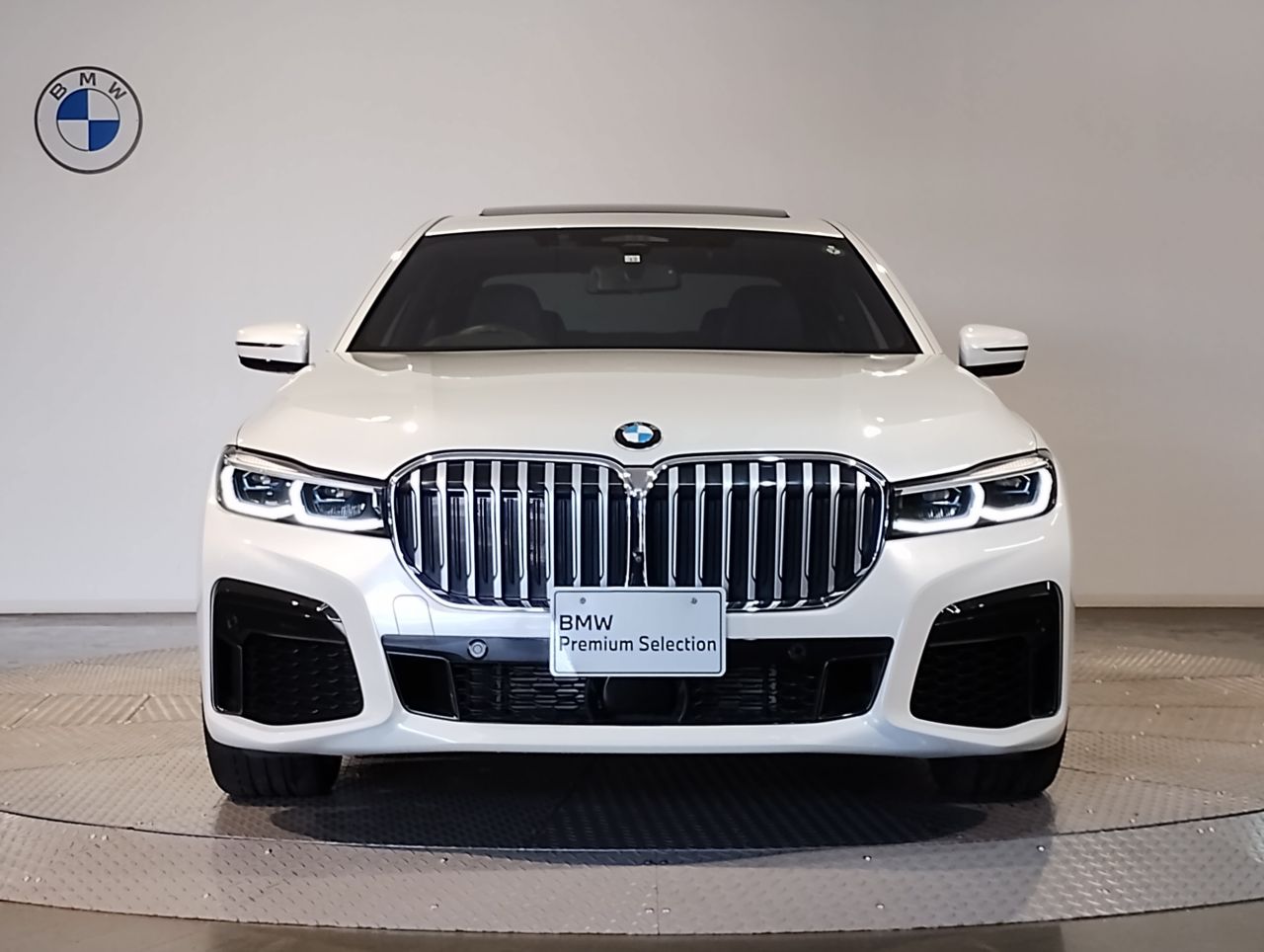 G11 740d xDrive Saloon RHD