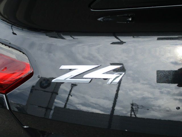 G29 z4 sDrive20i RHD