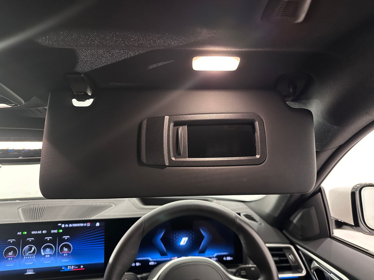 G26 i4 eDrive40 RHD