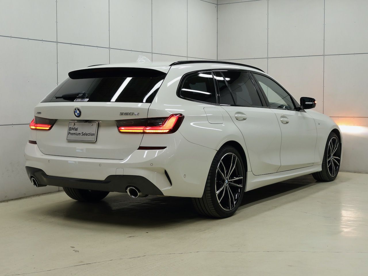 G21 320d xDrive Touring RHD