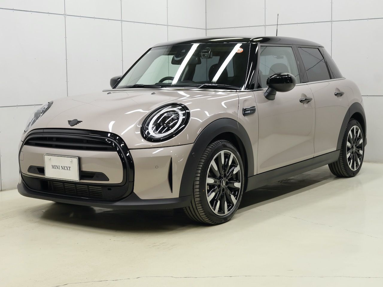 F55 CD