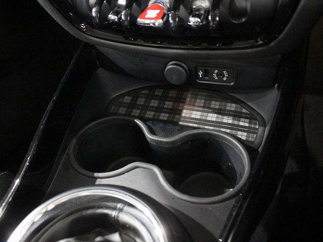 MINI COOPER S CLUBMAN