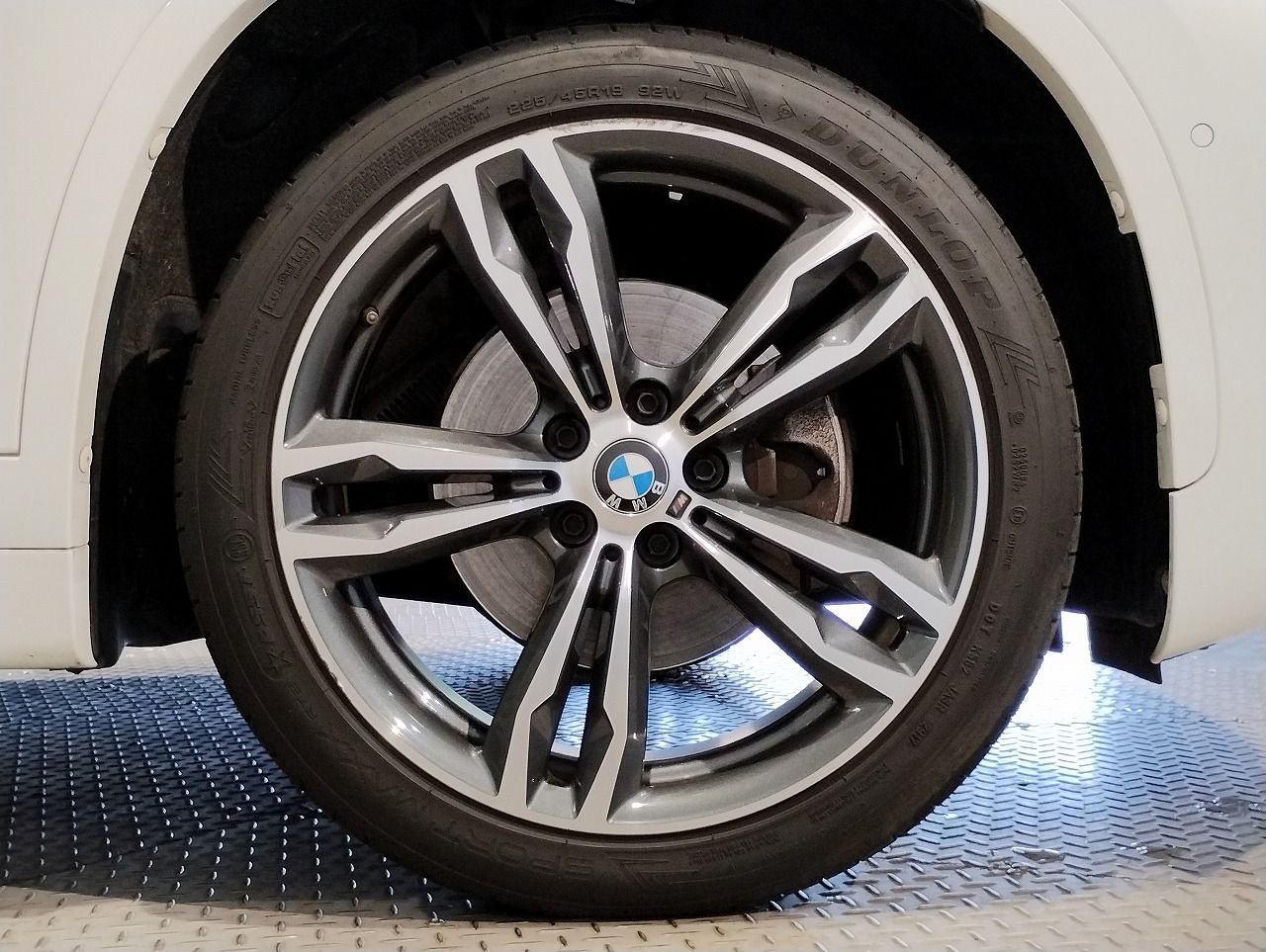 X1 X18D