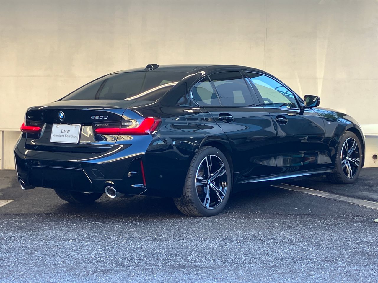 320d xDrive Berline RHD