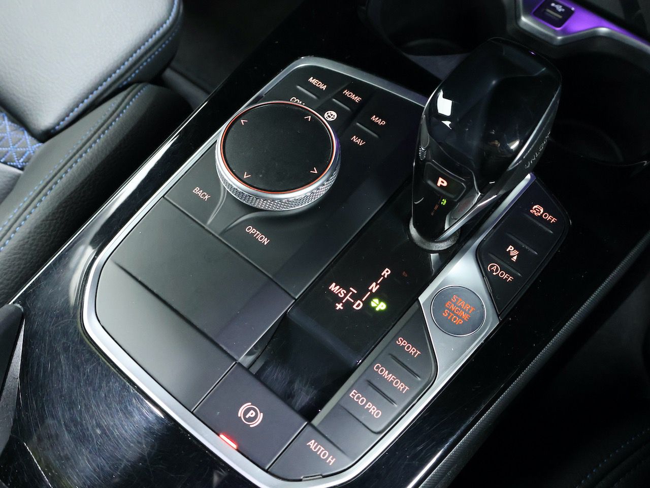 F4* **35i xDrive **** ***** B48 2.0i