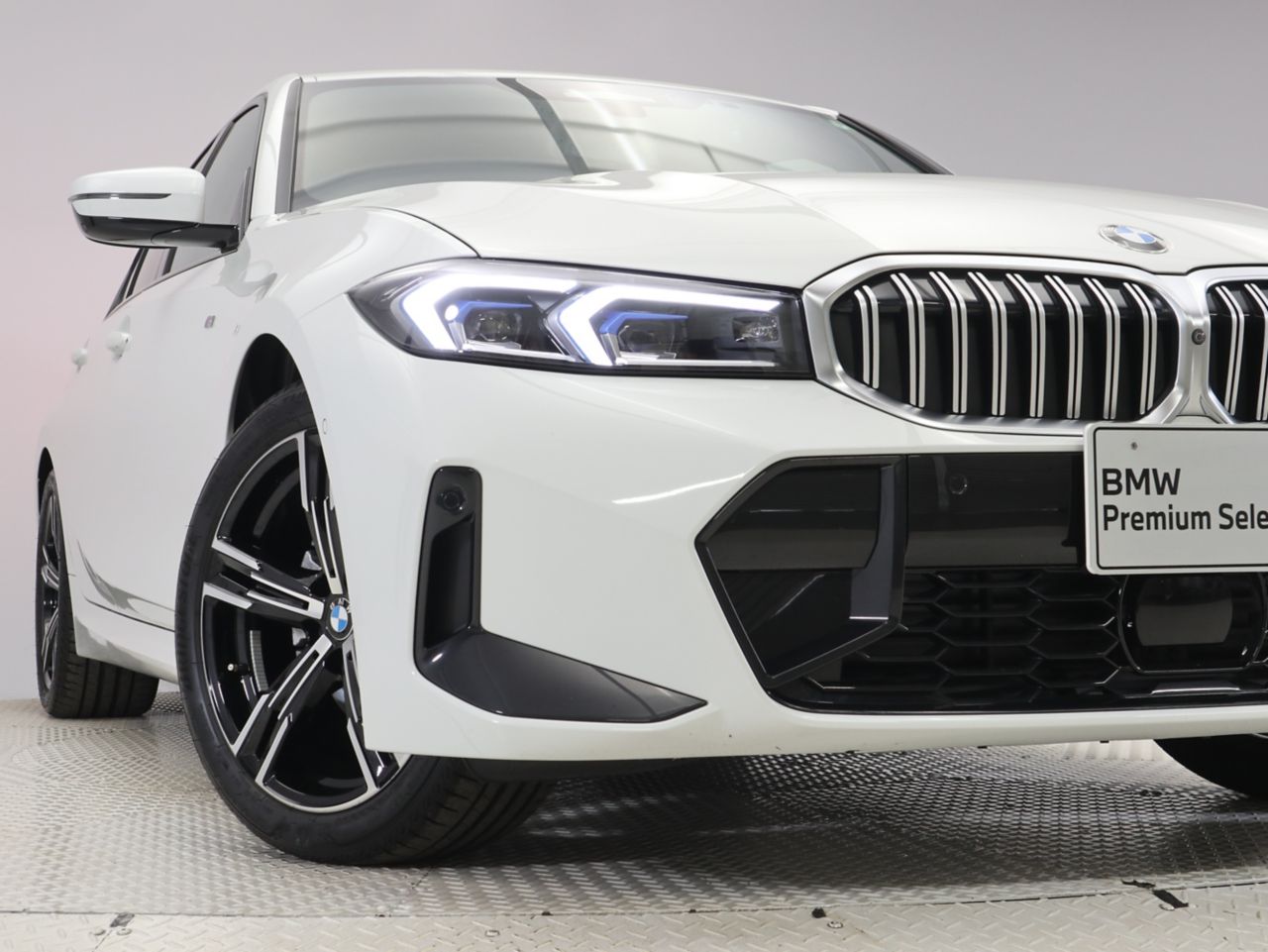 320d xDrive Berline RHD