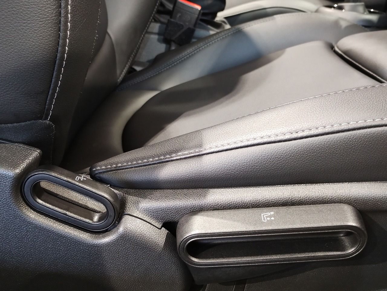 F57 MINI Cooper Convertible LCI