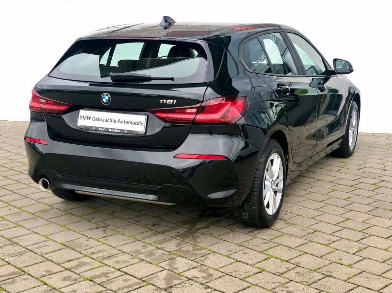 BMW 118