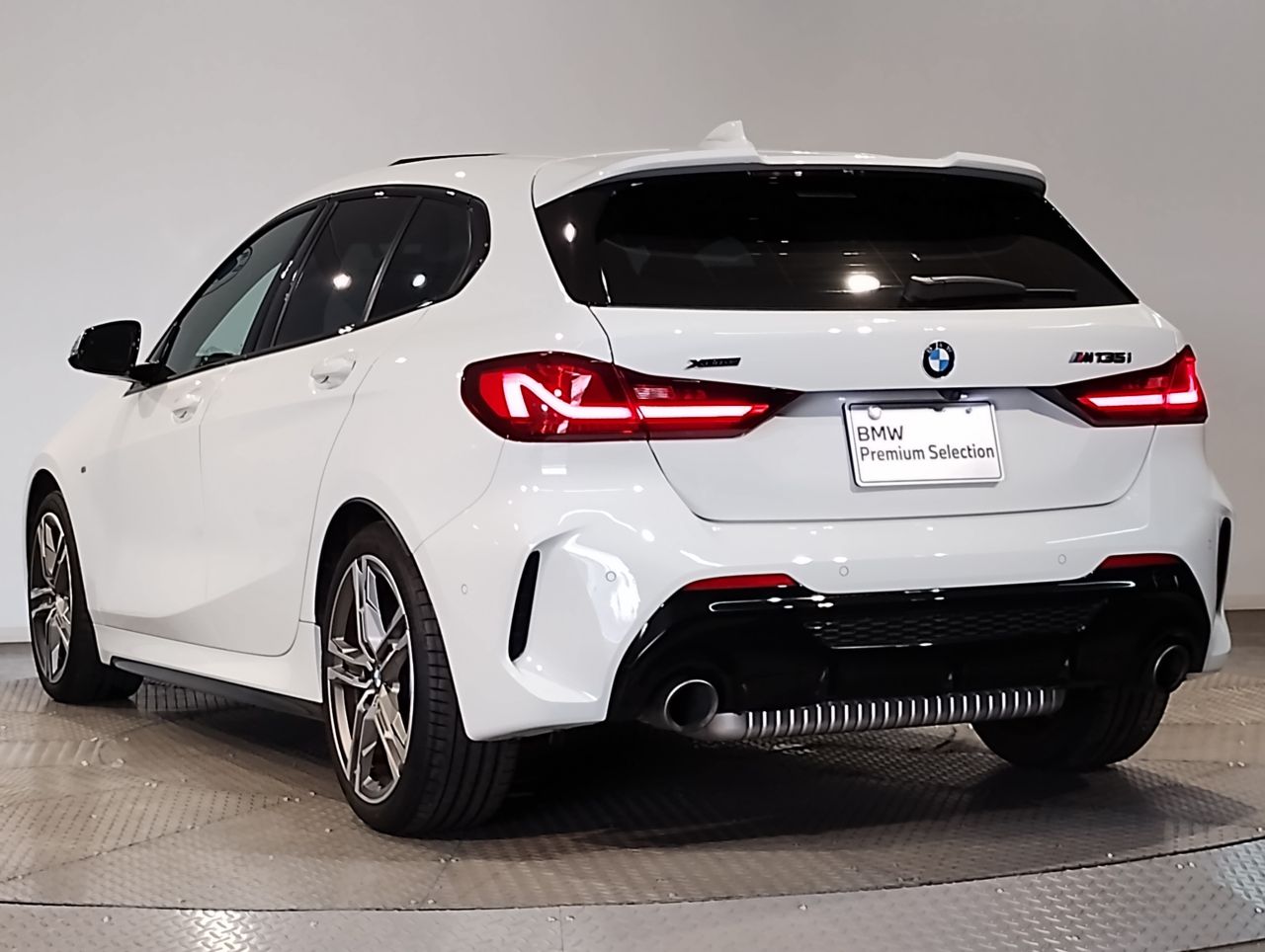 F40 M135i xDrive Sports Hatch 5-door B48 2.0i