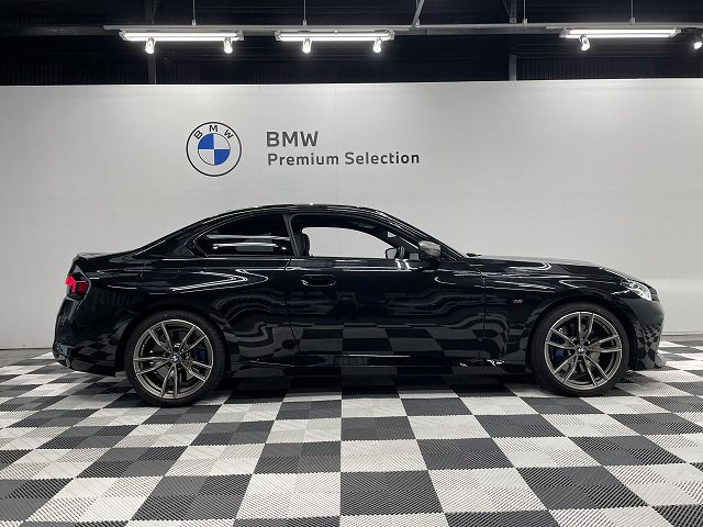 M240i xDrive Coupé RHD