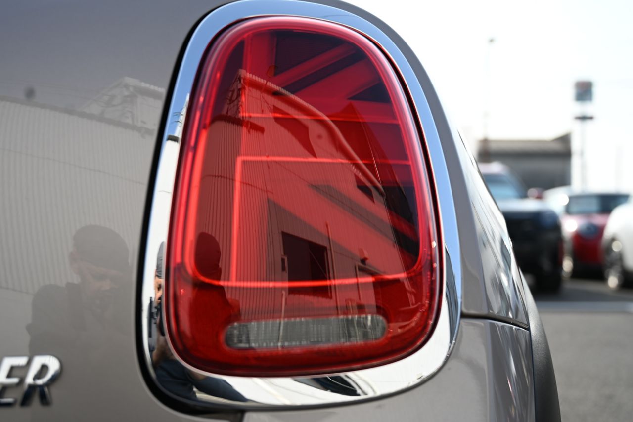 MINI Cooper F56 RHD
