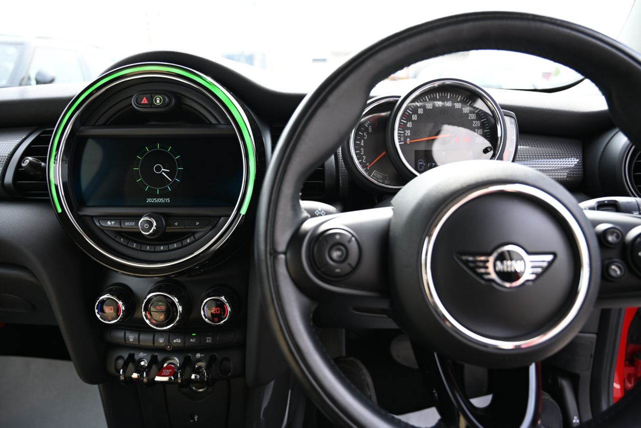 F56 MINI Cooper 3-Door Hatch LCI