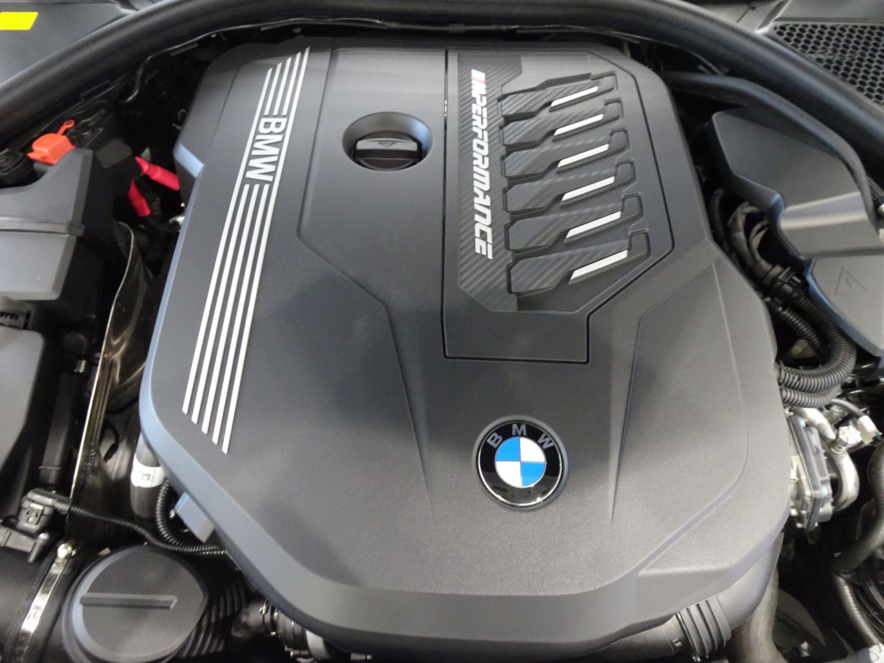 G20 M340i xDrive Saloon LCI RHD MX