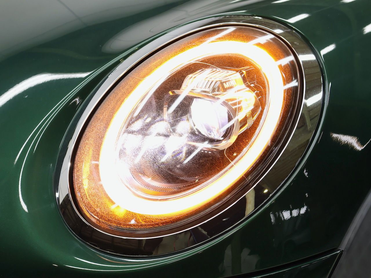 F55 COOPER S D(AT)