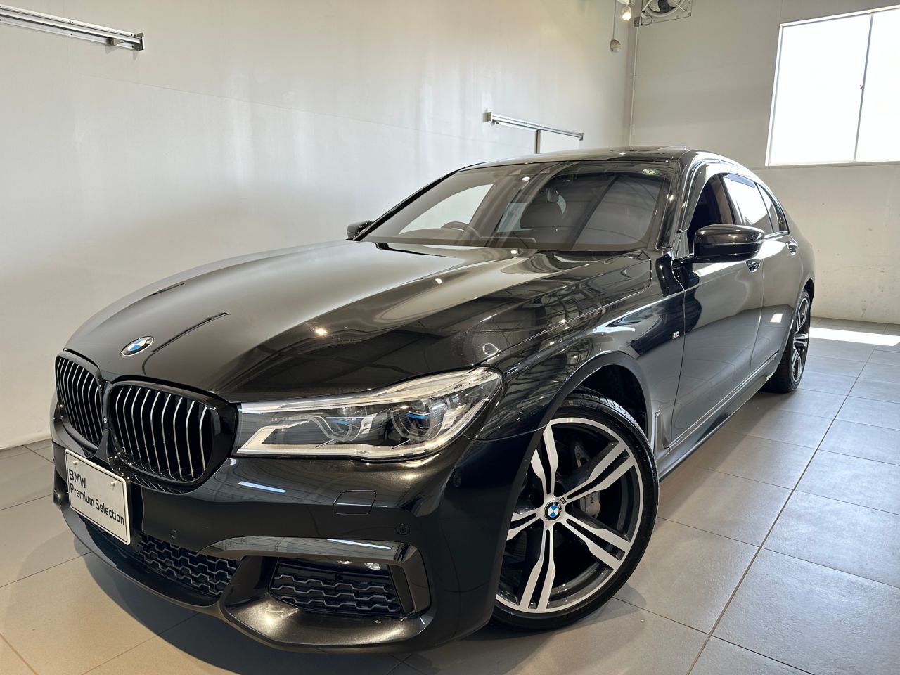 740d xDrive M Sport