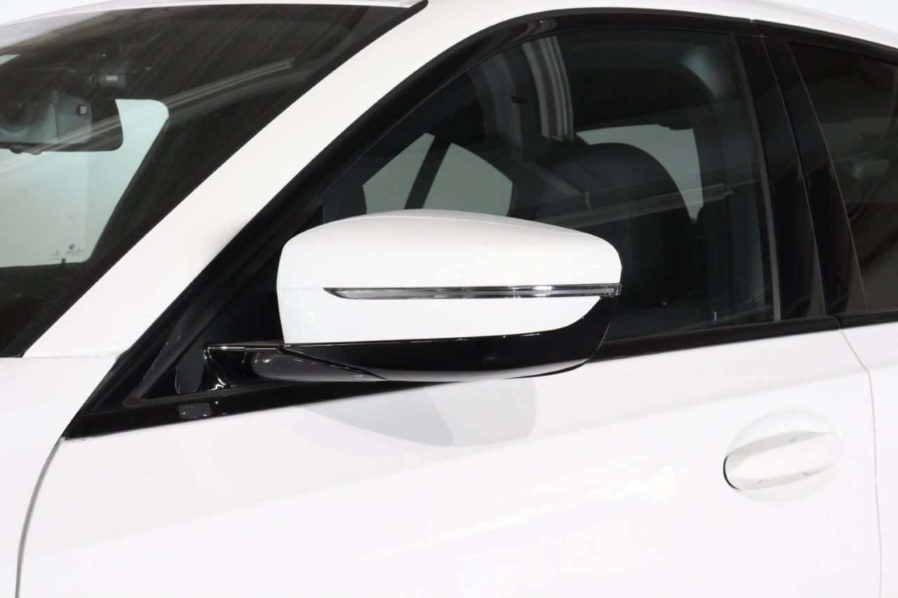 G20 330e Saloon LCI RHD MX