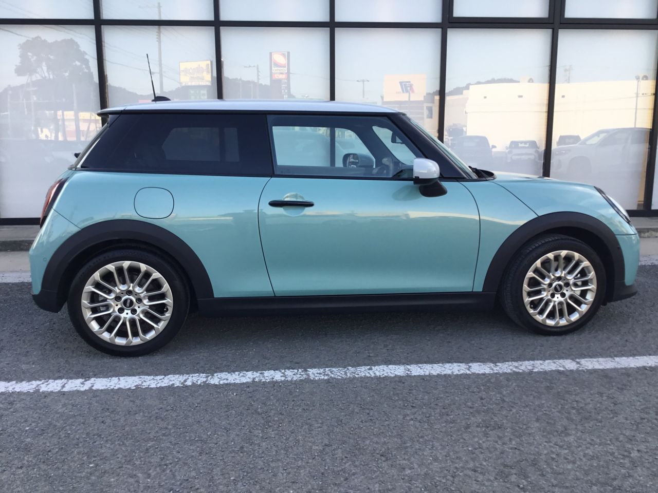 F66 MINI Cooper C 3Dr