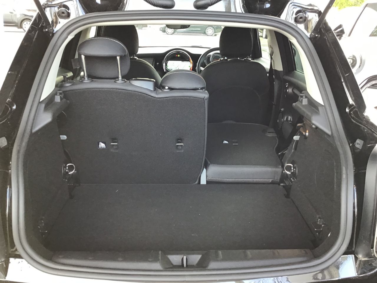 F55 MINI Cooper 5-Door Hatch LCI