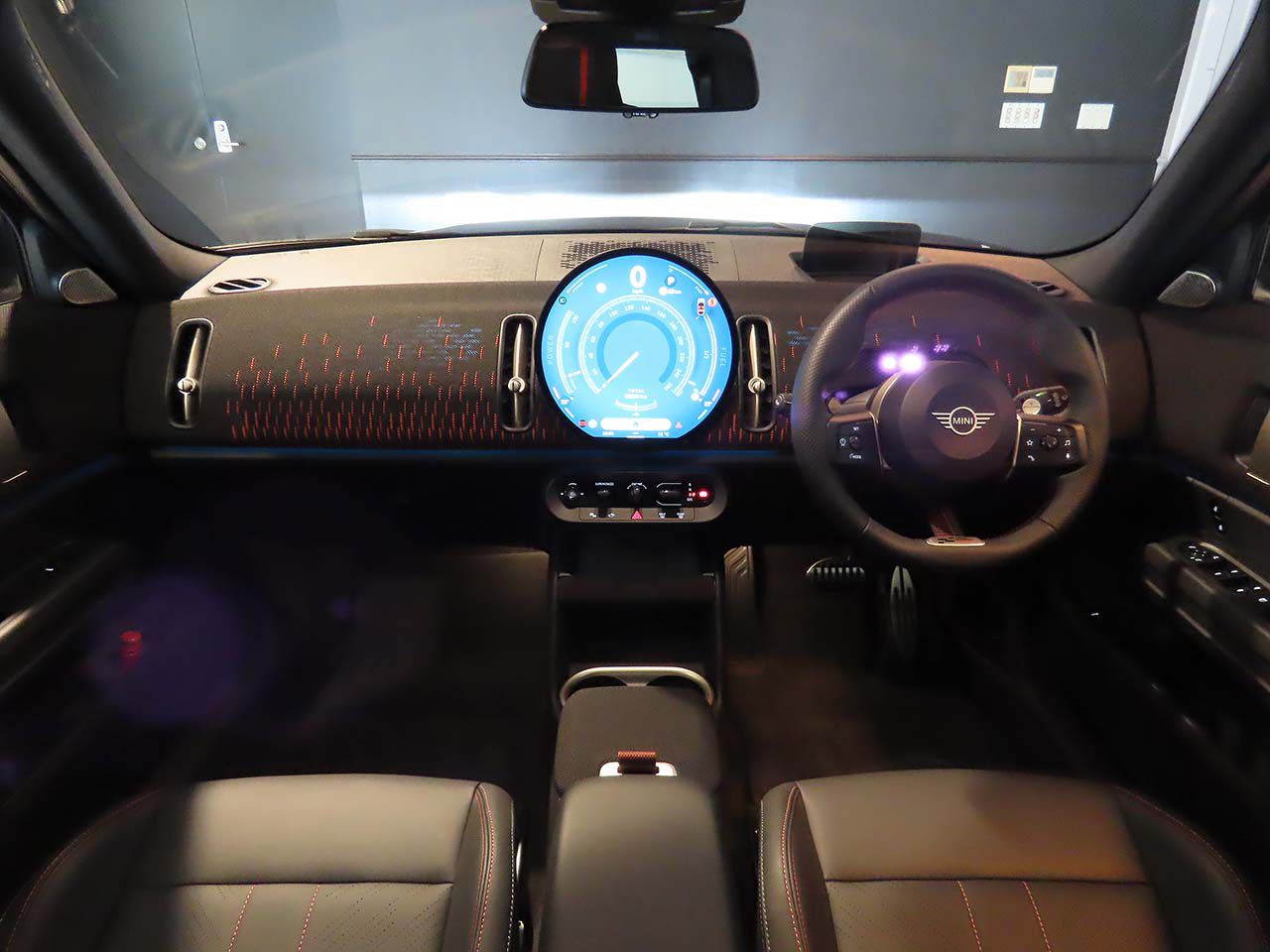 U25 MINI John Cooper Works Countryman ALL4
