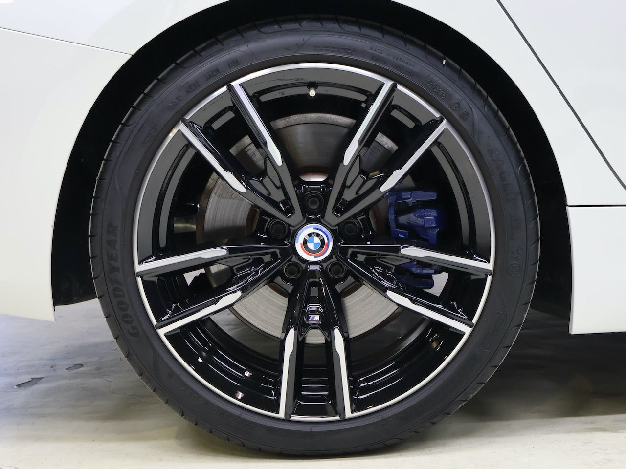G21 M340i xDrive Touring LCI RHD