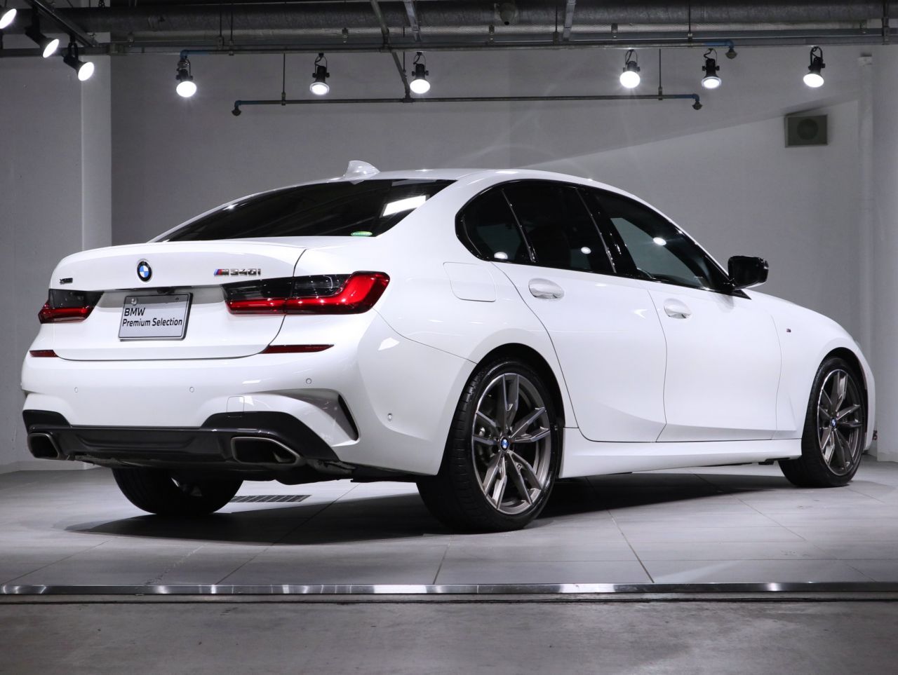 G20 M340i xDrive Saloon RHD