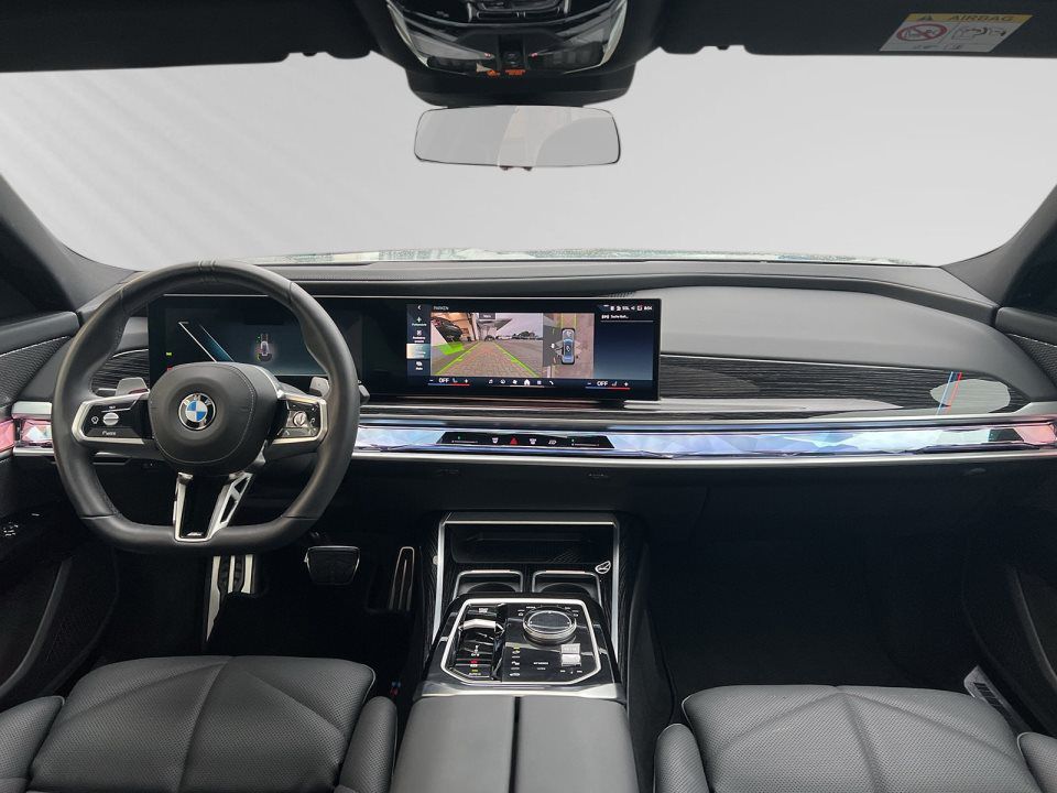 BMW 740