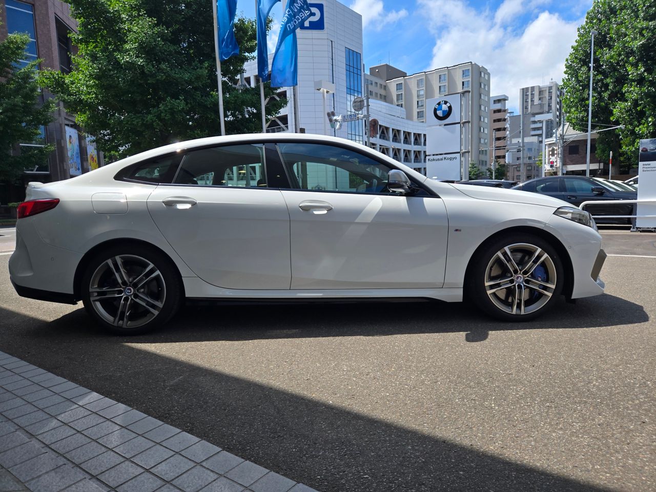 F4* **35i xDrive **** ***** B48 2.0i