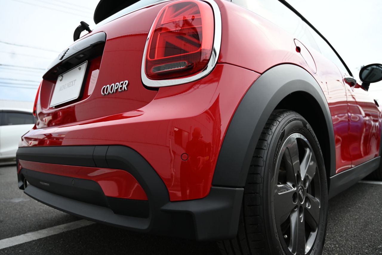 MINI Cooper F56 RHD