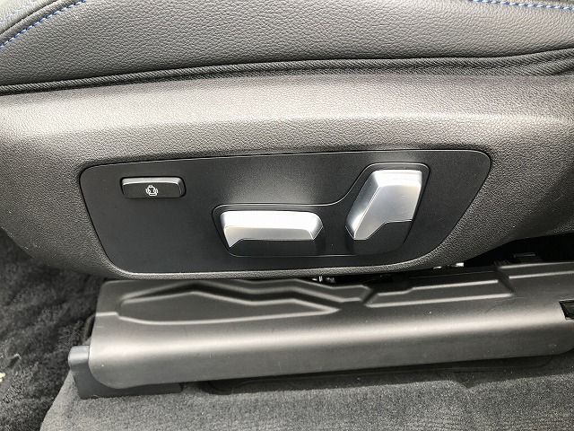 X3 20D