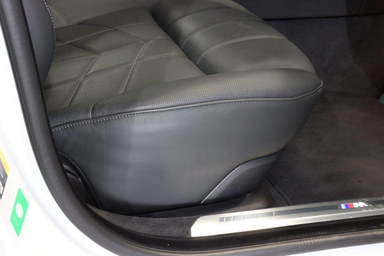 i7 xDrive60 Sedan RHD