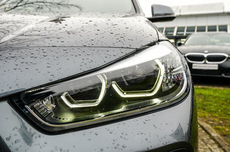 X2 sDrive18i