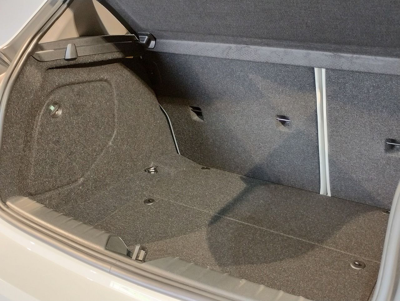118 5DOOR RHD