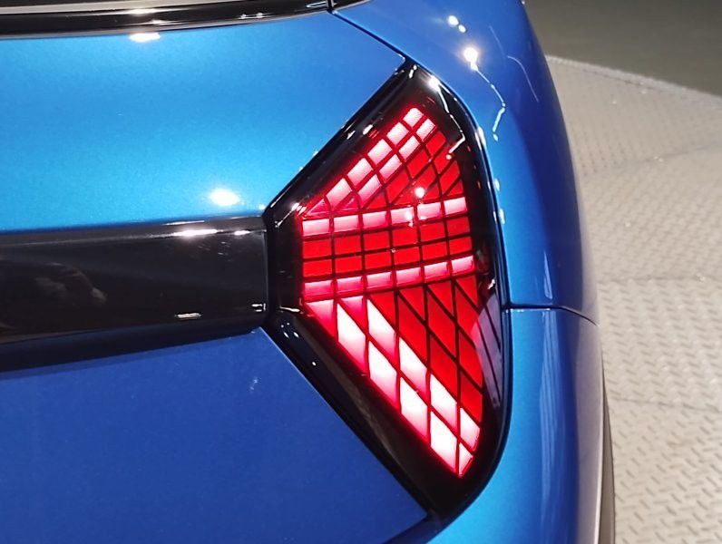 F66 MINI Cooper C 3Dr