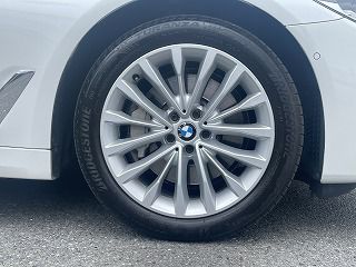 530i Sedan