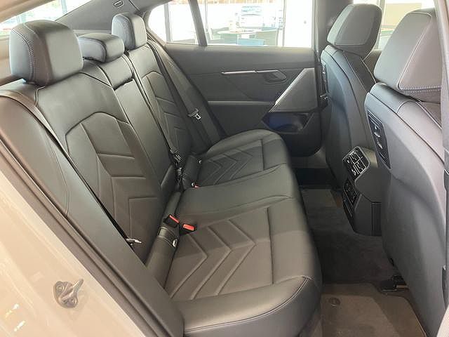 520i Sedan RHD