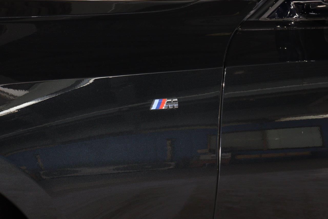 320d xDrive Berline RHD