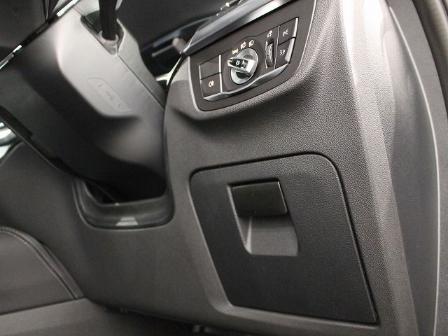 X4 xDrive20d RHD