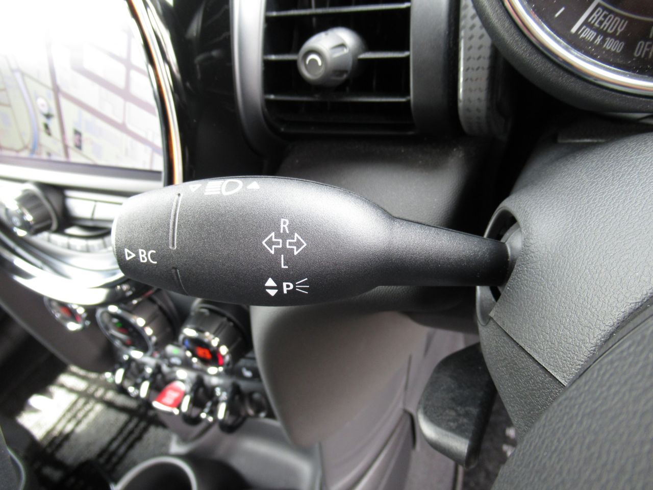 MINI F55 Cooper D 5dr Hatch LCI