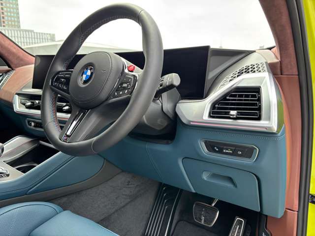 XM RHD