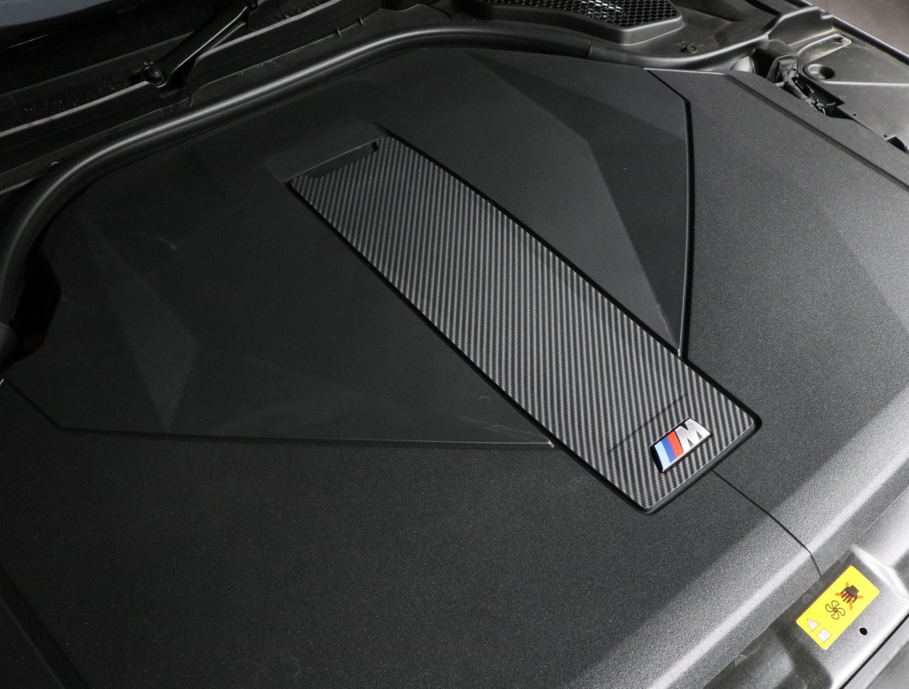 BMW i5 M60 xDrive Sedan RHD