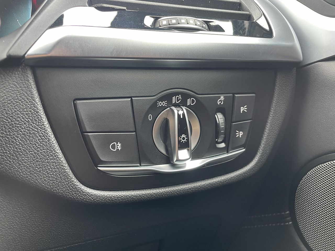 X4 M RHD