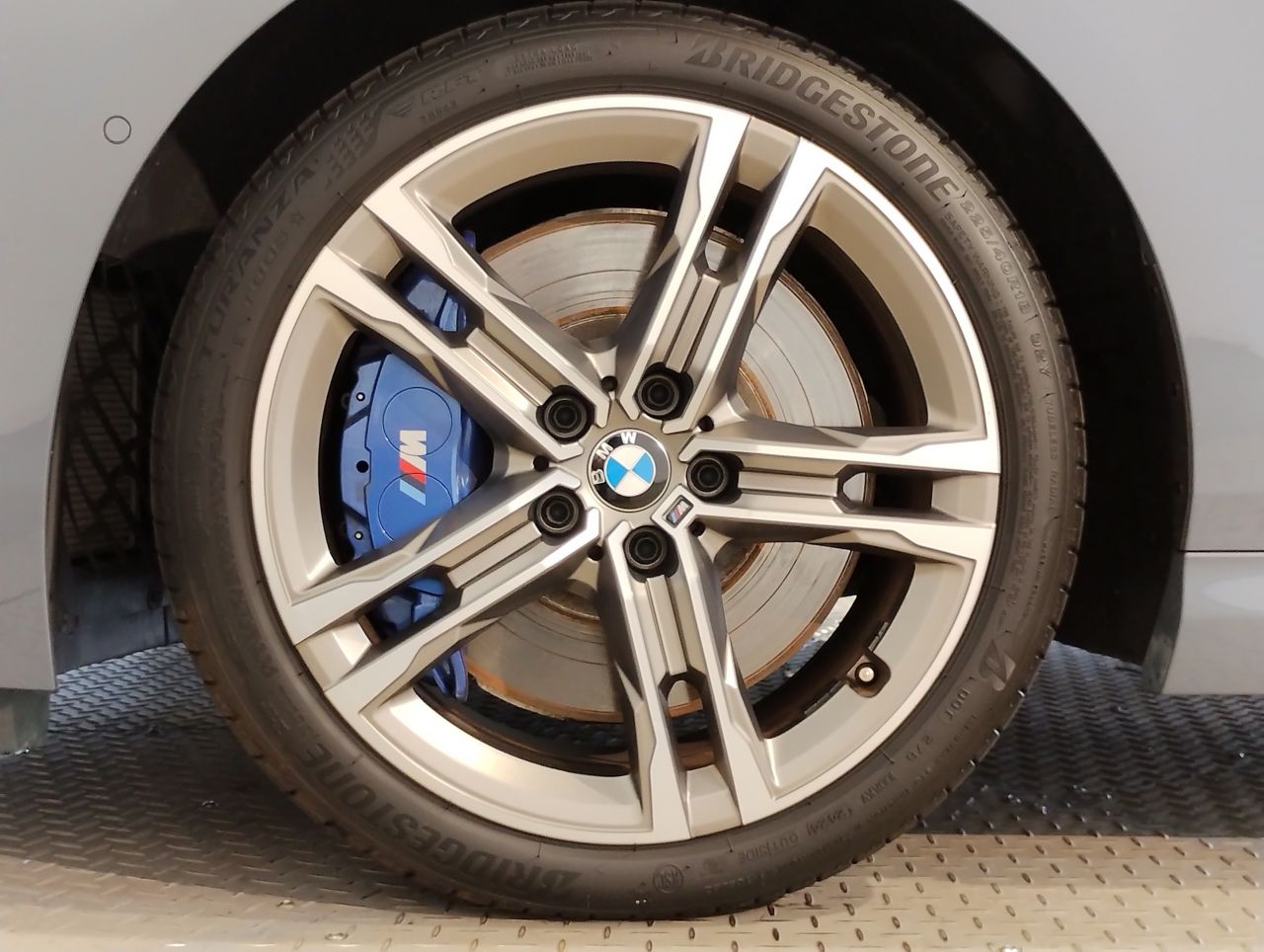 F4* **35i xDrive **** ***** B48 2.0i