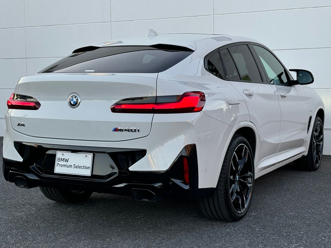 G02 X4 M40i RHD LCI