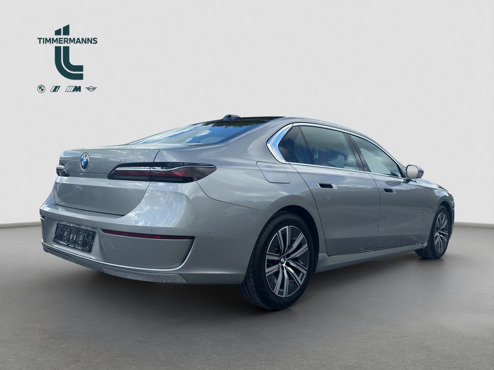 BMW 740