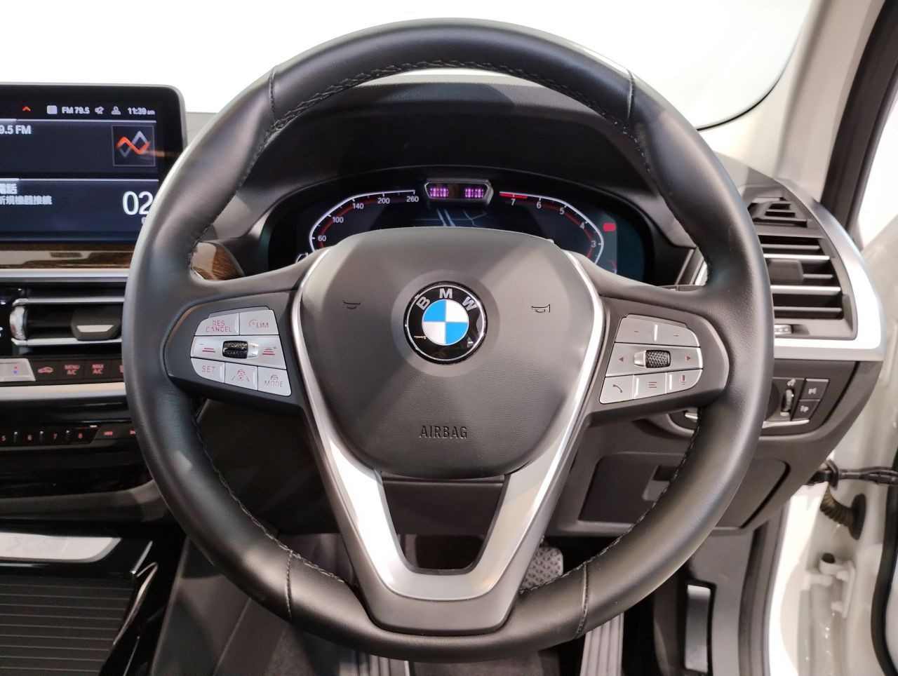 G01 X3 xDrive20i RHD ZA LCI