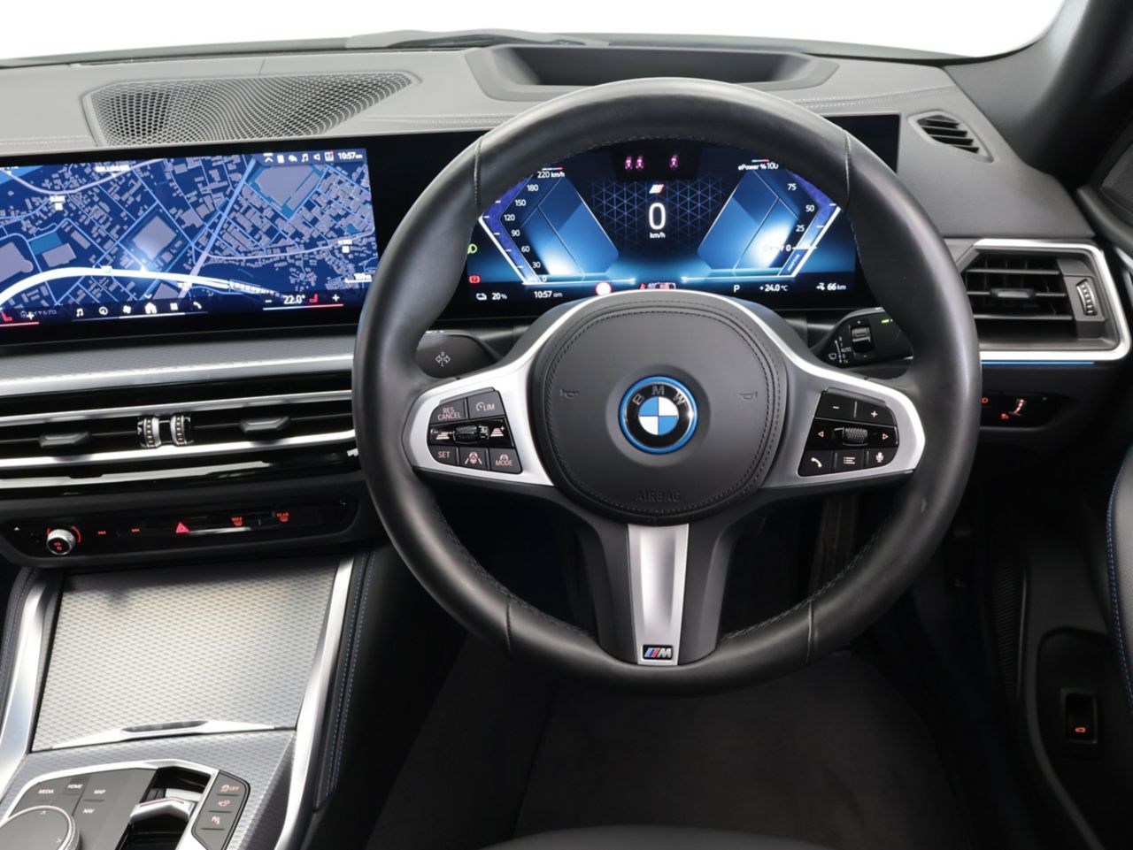 G26 i4 eDrive40 RHD
